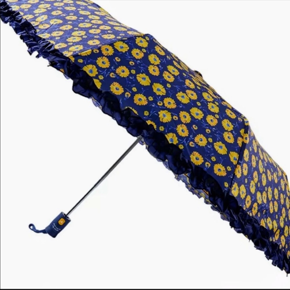 Shoshanna umbrella